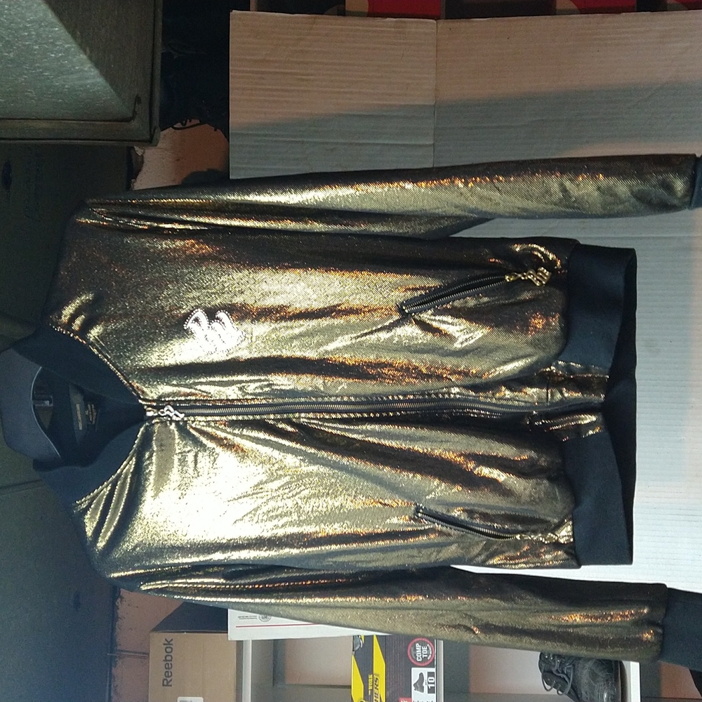 Roca wear jacket size xl